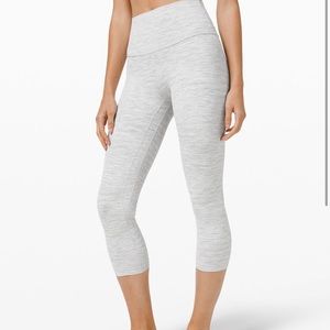 Lululemon Wunder Unders 21”